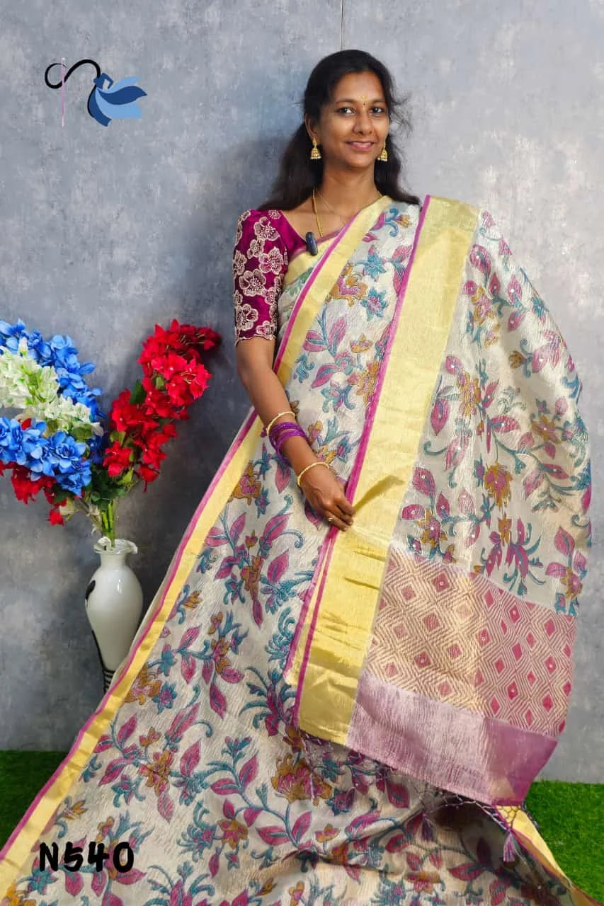 Blooming in beauty with this crush tissue silk saree