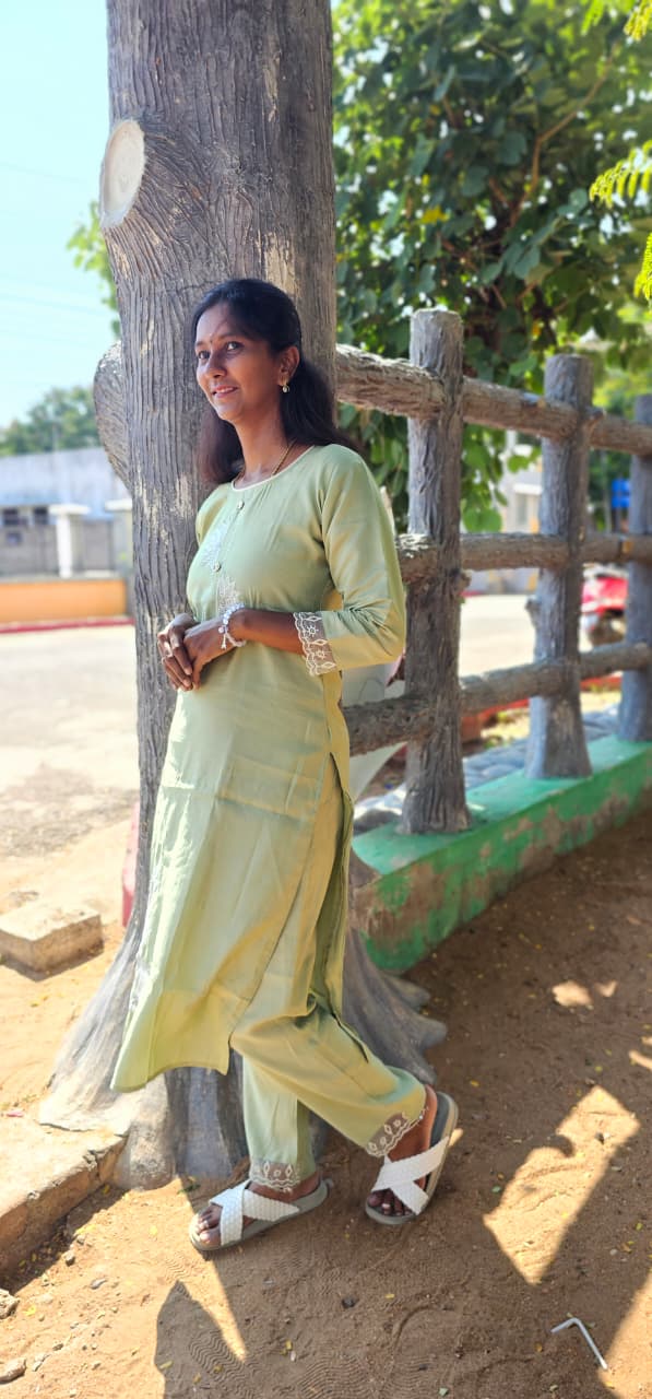 Vatikan Silk 3-Piece Set – Elegant Top, Pant & Dupatta Ensemble